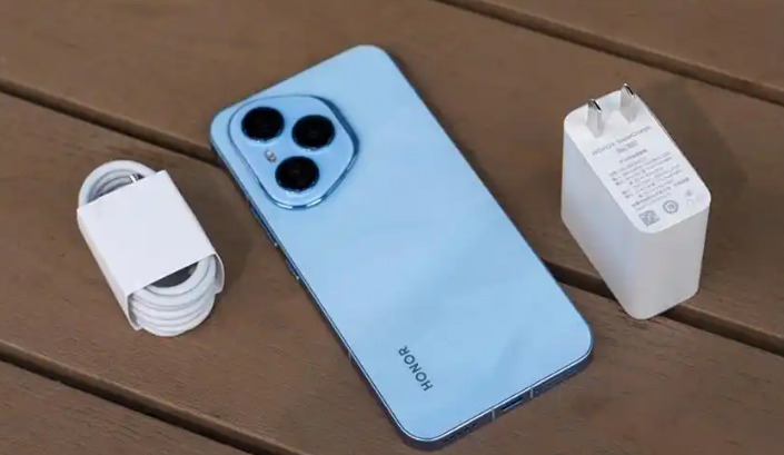 曝荣耀500全系搭载骁龙8系平台  搭载超8000mAh大电池